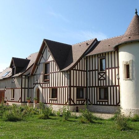 Le Mont D'Auge Bed & Breakfast Canapville  Exterior photo