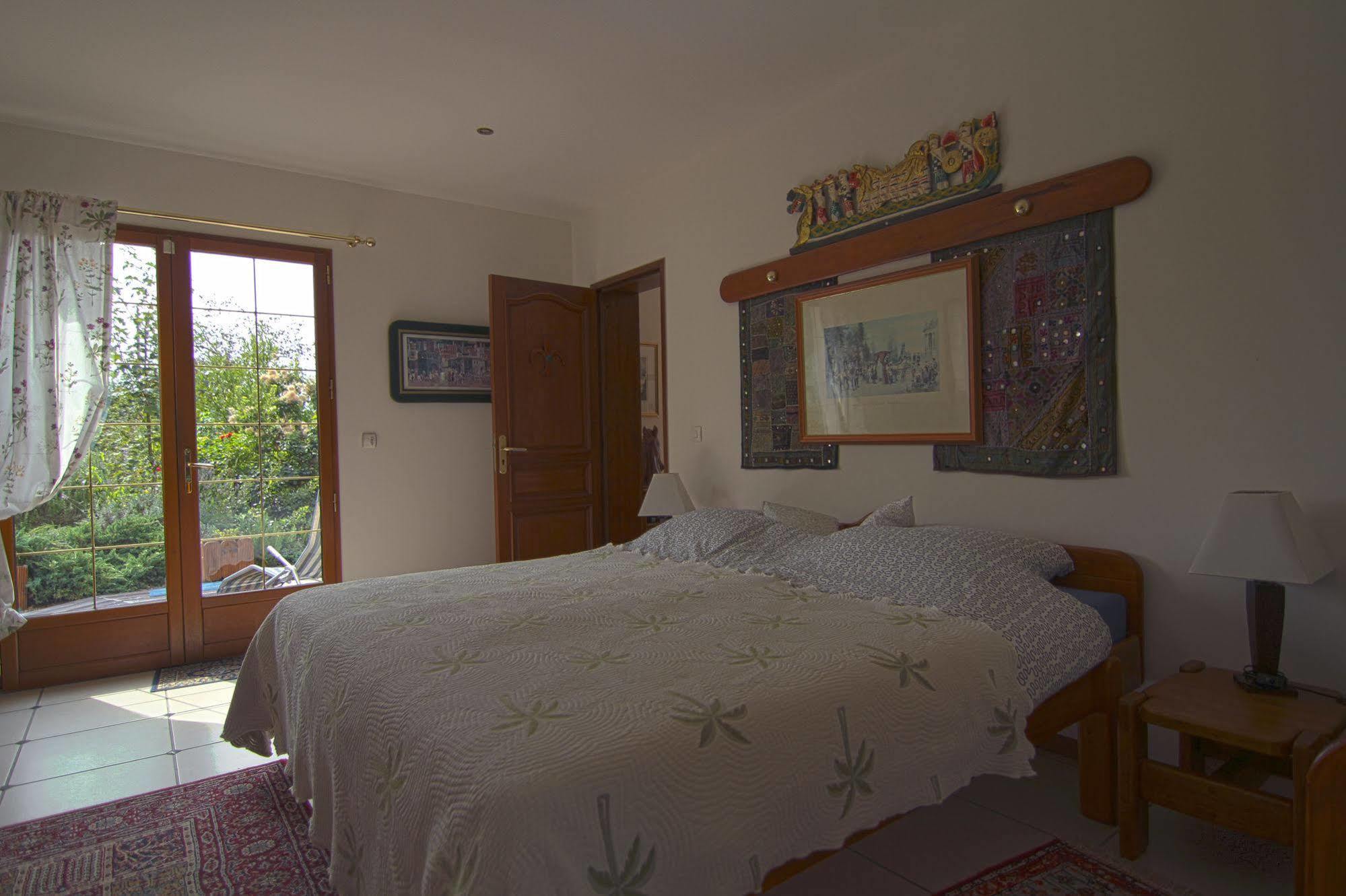 Le Mont D'Auge Bed & Breakfast Canapville  Exterior photo